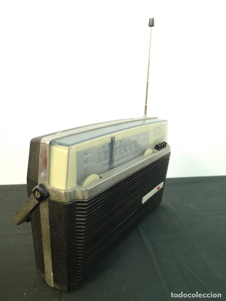 Radios antiguas: Antiguo RADIO TRANSISTOR OCEANIC T-111 - Foto 5