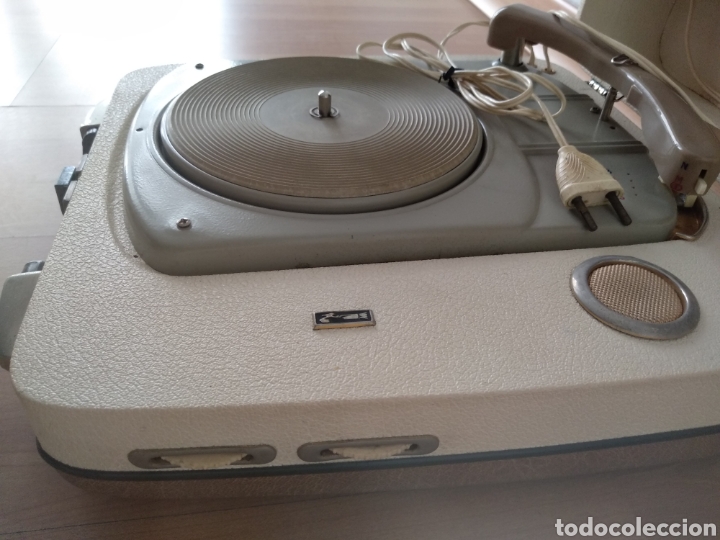 Radios antiguas: TOCADISCOS DE MALETA LAVIS - Foto 3