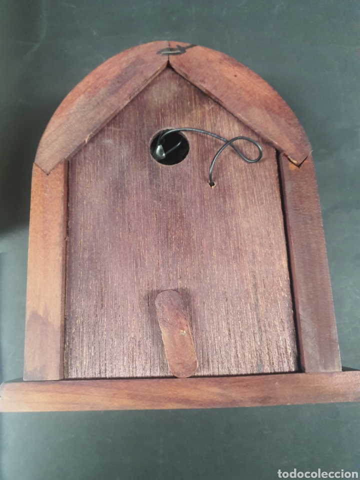 Radios antiguas: REPICA DE RADIO ANTIGUA EN MADERA . FUNCIONANDO . - Foto 2
