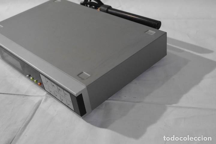 Radios antiguas: Radio Aurex Toshiba ST-V50, funcionando - Foto 6