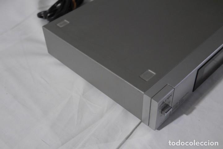 Radios antiguas: Radio Aurex Toshiba ST-V50, funcionando - Foto 7