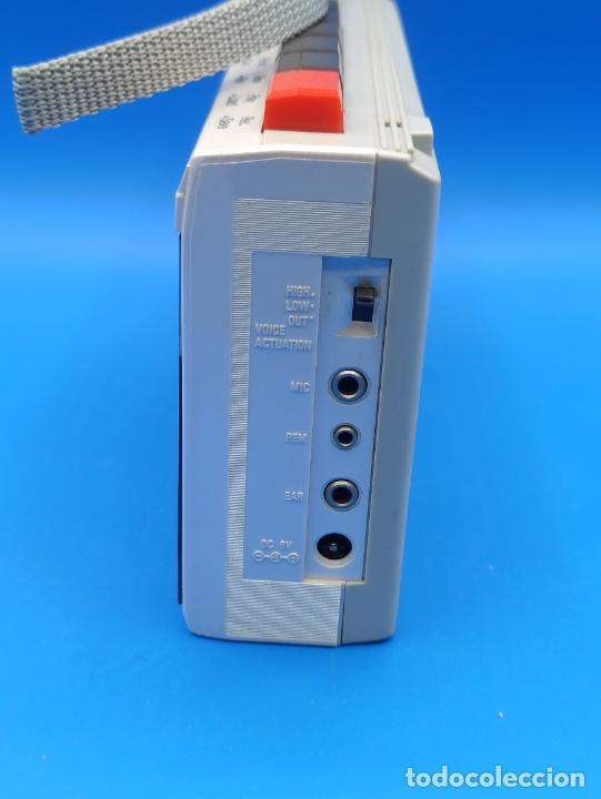 Radios antiguas: PHILIPS WALKMAN D6270 PORTABLE CASSETTE RECORDER - Foto 4