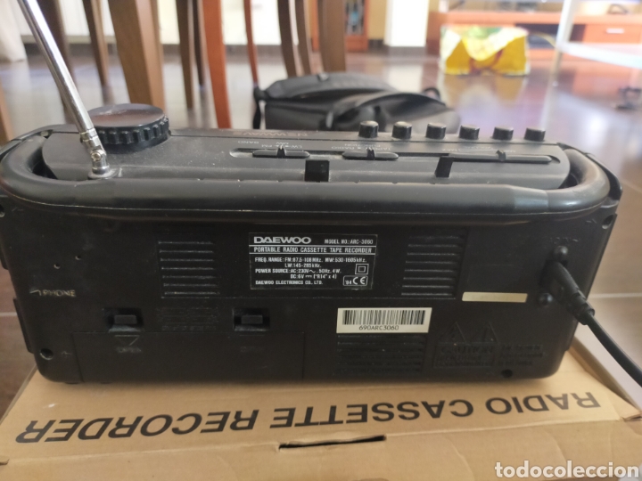 Radios antiguas: Radio casete Daewoo arc-3060 funcionando - Foto 2
