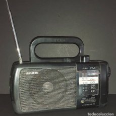 Radios antiguas: TRANSISTOR AIWA / RADIO RECEIVER FR C3 / CON USO DE LA ÉPOCA / COMPLETO Y FUNCIONANDO.. Lote 304208798