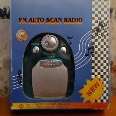 Radios antiguas: FM AUTO SCAN RADIO. Lote 343692058