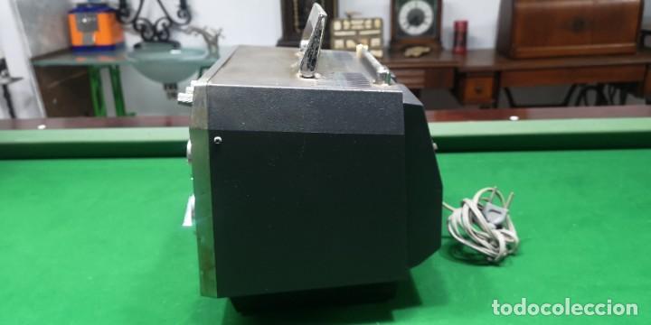 muy pequeño radio transistor crown - Compra venta en todocoleccion