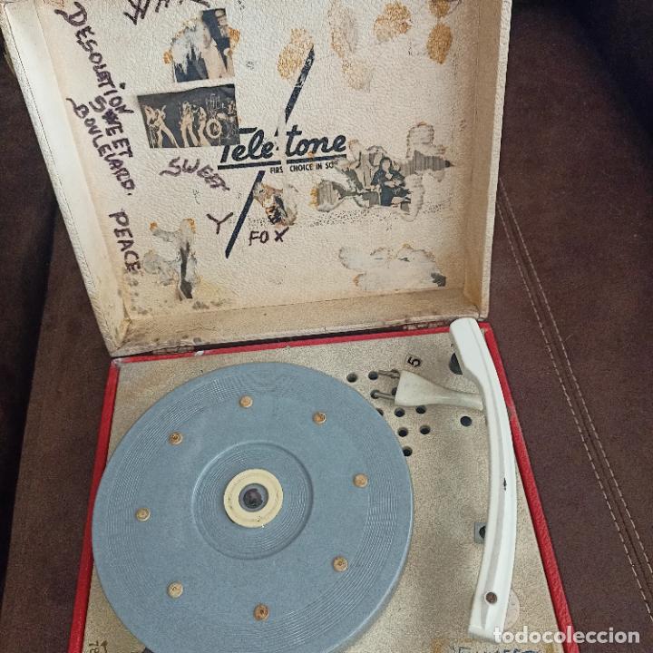 Radios antiguas: Antiguo tocadiscos de guateque - Foto 1
