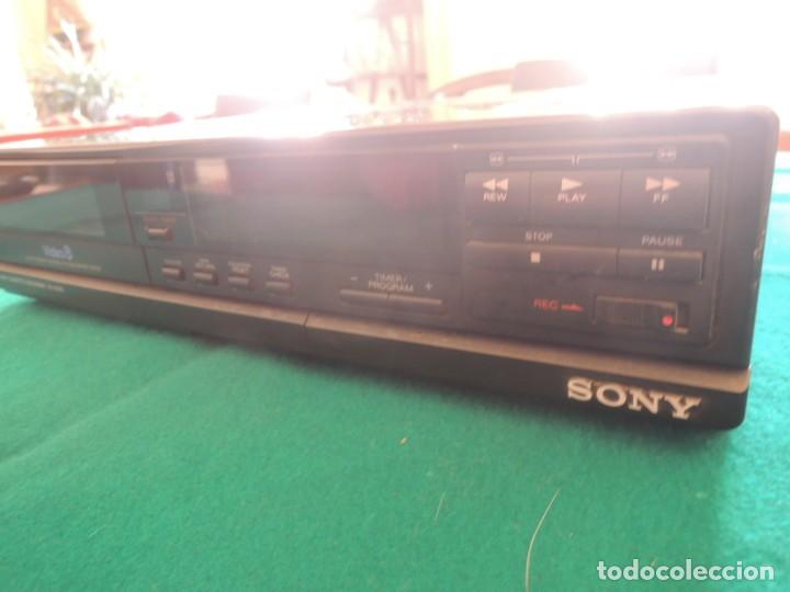 Radios antiguas: REPRODUCTOR SONY VIDEO 8 - VIDEO CASSETTE RECORDER EV-A200 - 1985 - Foto 5 - 329666588