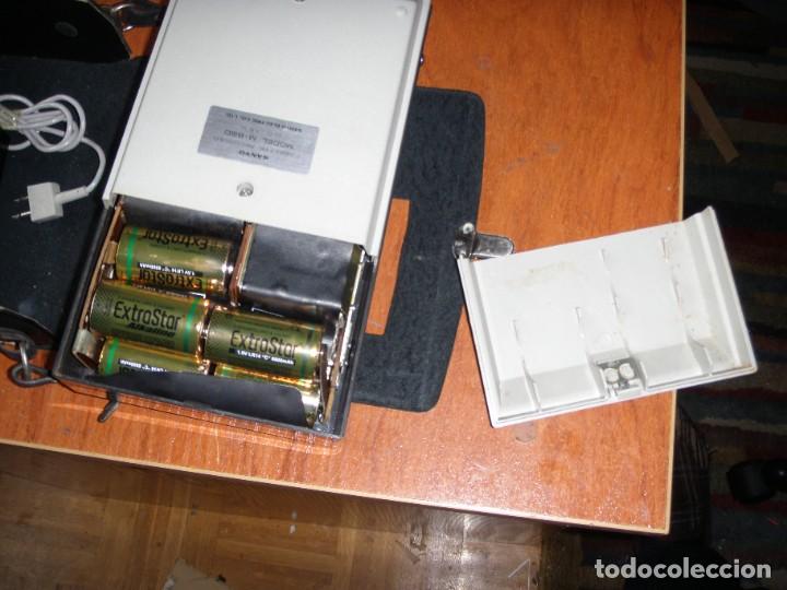 Radios antiguas: REPRODUCTOR CASSETTE SANYO FUNCIONANDO CON EL MICROFONO - Foto 5