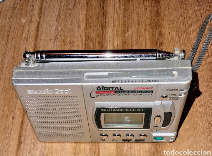 Radios antiguas: Radio digital vintage Modelo Electric Gool UT. DM902 Miniradio de alta sensibilidad de 10 bandas - Foto 4 - 339327358
