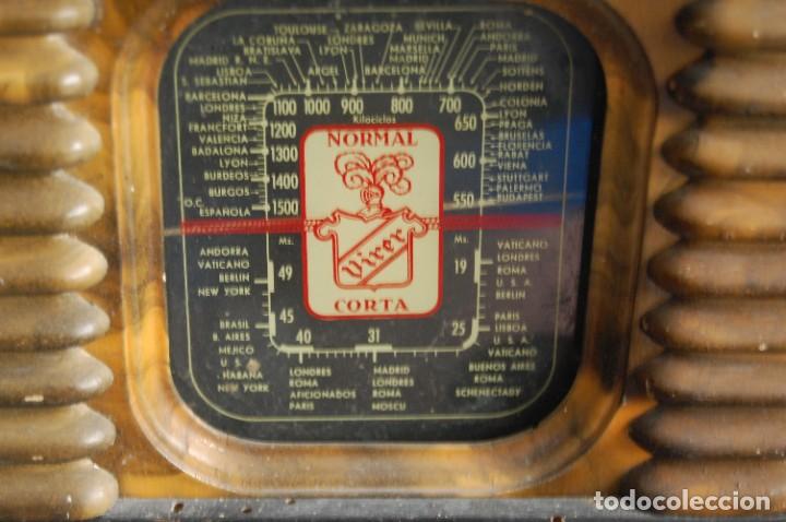 Radios antiguas: RADIO ANTIGUA DE VALVULAS. - Foto 2