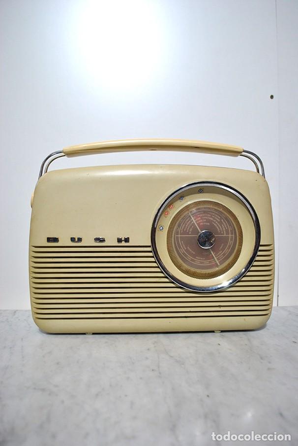 Radios antiguas: RADIO VINTAGE BUSH - NO FUNCIONA - Foto 1