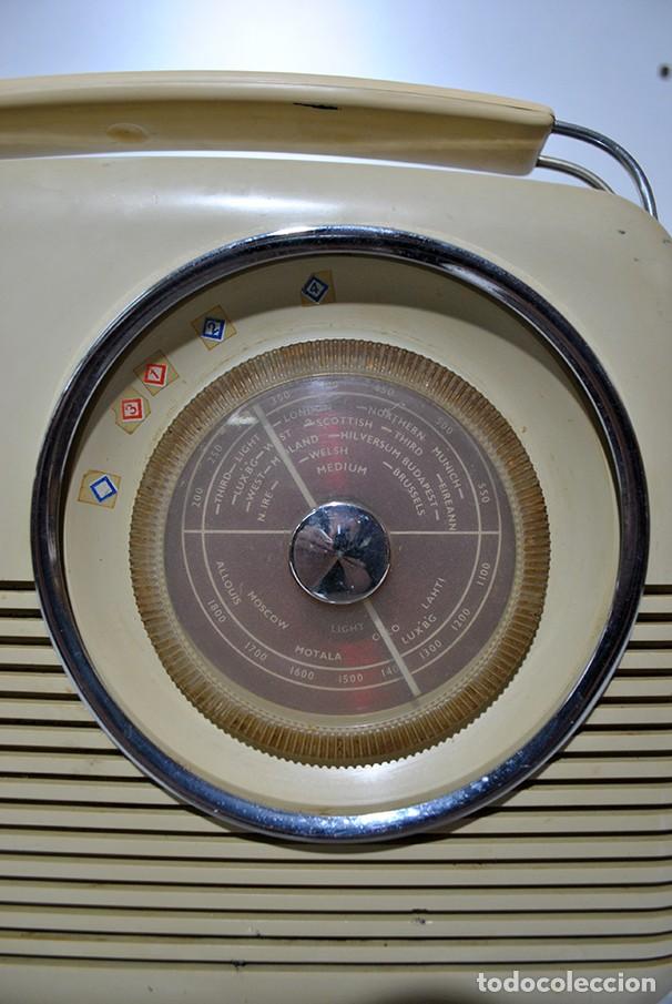 Radios antiguas: RADIO VINTAGE BUSH - NO FUNCIONA - Foto 2