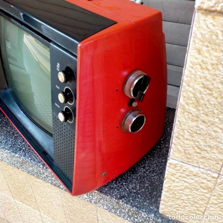 Radios antiguas: TELEVISI&Oacute;N SANYO SOLID STATE - Foto 4