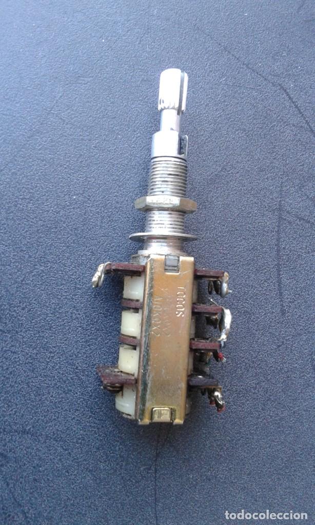 Radios antiguas: ANTIGUO POTENCIMETRO DOBLE CON INTERRUPTOR TOCOS - Foto 1