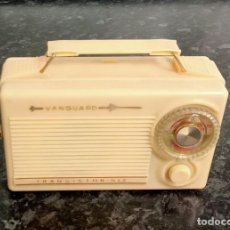 Rádios antigos: RADIO ANTIGUA. VANGUARD SIX TRANSISTOR. FUNCIONANDO. Lote 361847130