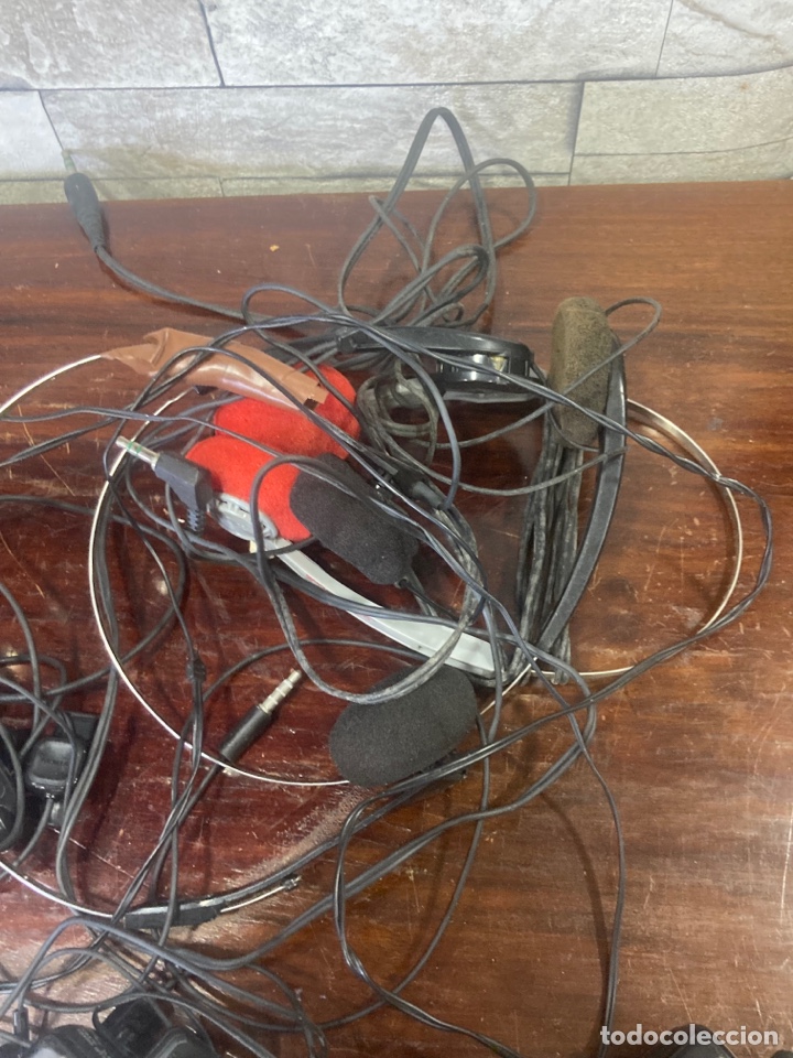 Radios antiguas: Lote de 2 walkman m&aacute;s auriculares - Foto 7