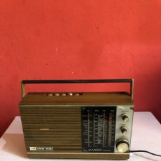 Radios antiguas: RADIO AMIGO ITT SHAUB - LORENZ AUTOMÁTICO ANTIGUO.. BUEN ESTADO PERO NO FUNCIONA. Lote 365306651