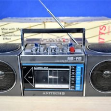 Radios antiguas: RARO RADIO CASSETTE ANITECH CR 24 AÑOS 80. Lote 365994476