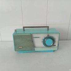 Radios antiguas: RADIO ANTIGUA. TRANSISTOR VANGUARD ATLAS ON-OC. FUNCIONANDO.. Lote 366320006
