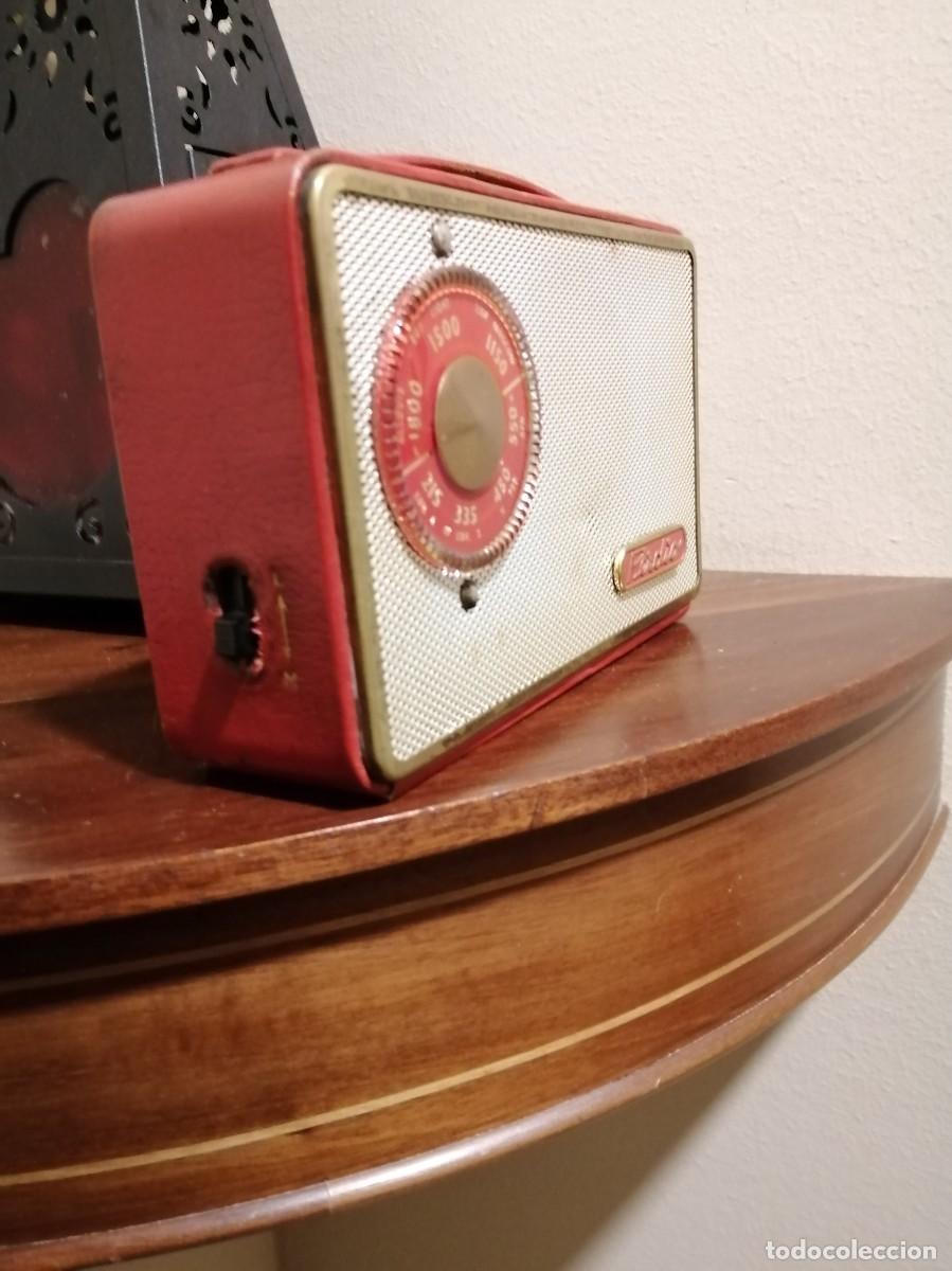 Radios antiguas: Muy antiguo radio transistor Perdio - Foto 4