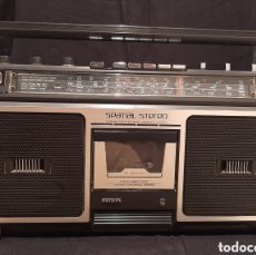 Radios antiguas: ANTIGUO RADIOCASETE MULTIBANDAS PHILIPS 8212 SONIDO SPATIAL. Lote 382583704