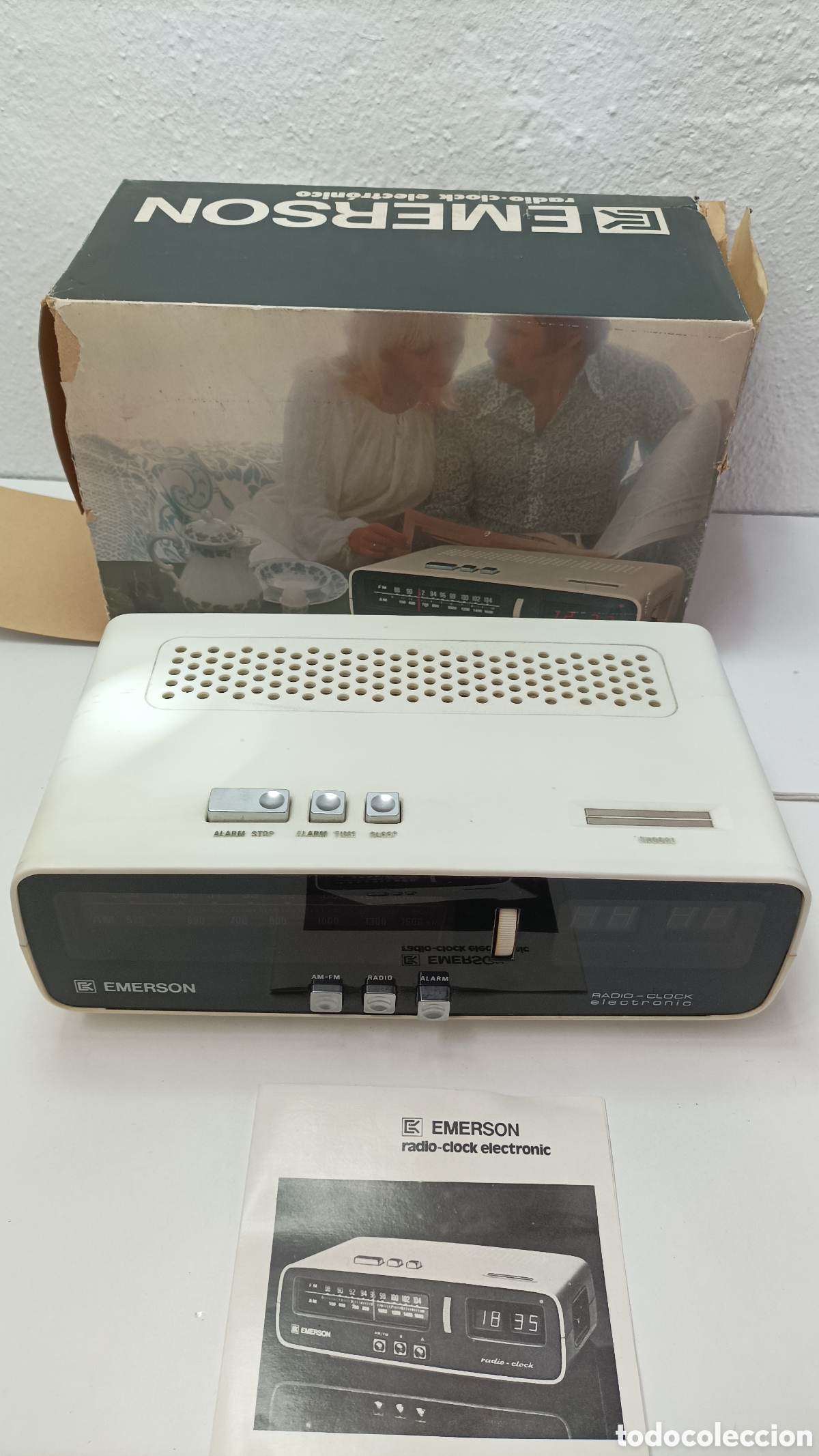 Radios antiguas: Radio clock electronic Emerson - Foto 10