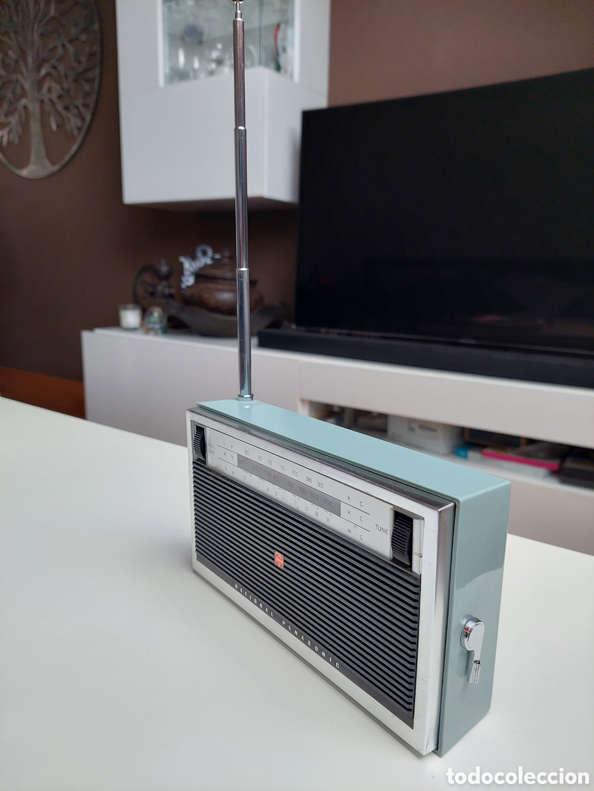 Radios antiguas: Radio Nacional Panasonic. - Foto 1