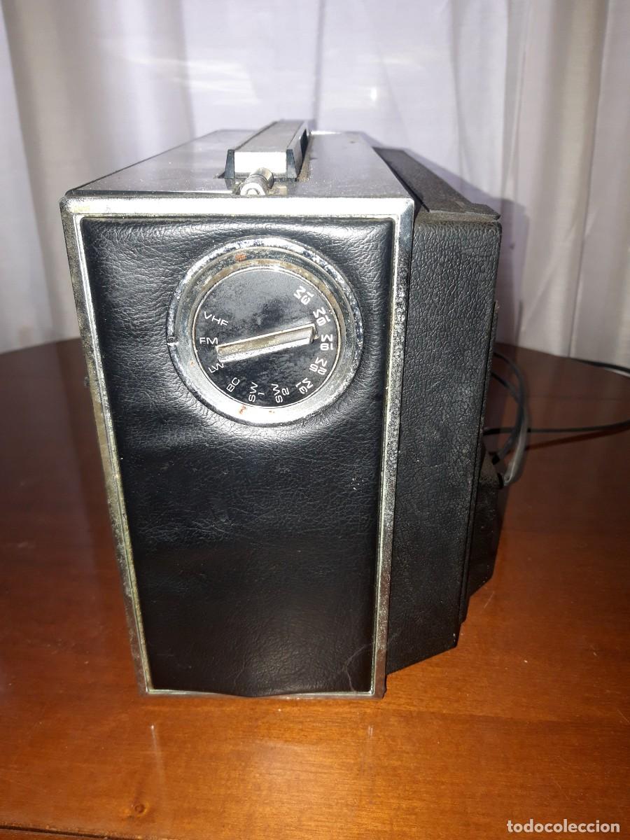 Radios antiguas: RADIO ZENITH TRANSOCEANIC D7000Y - Foto 3