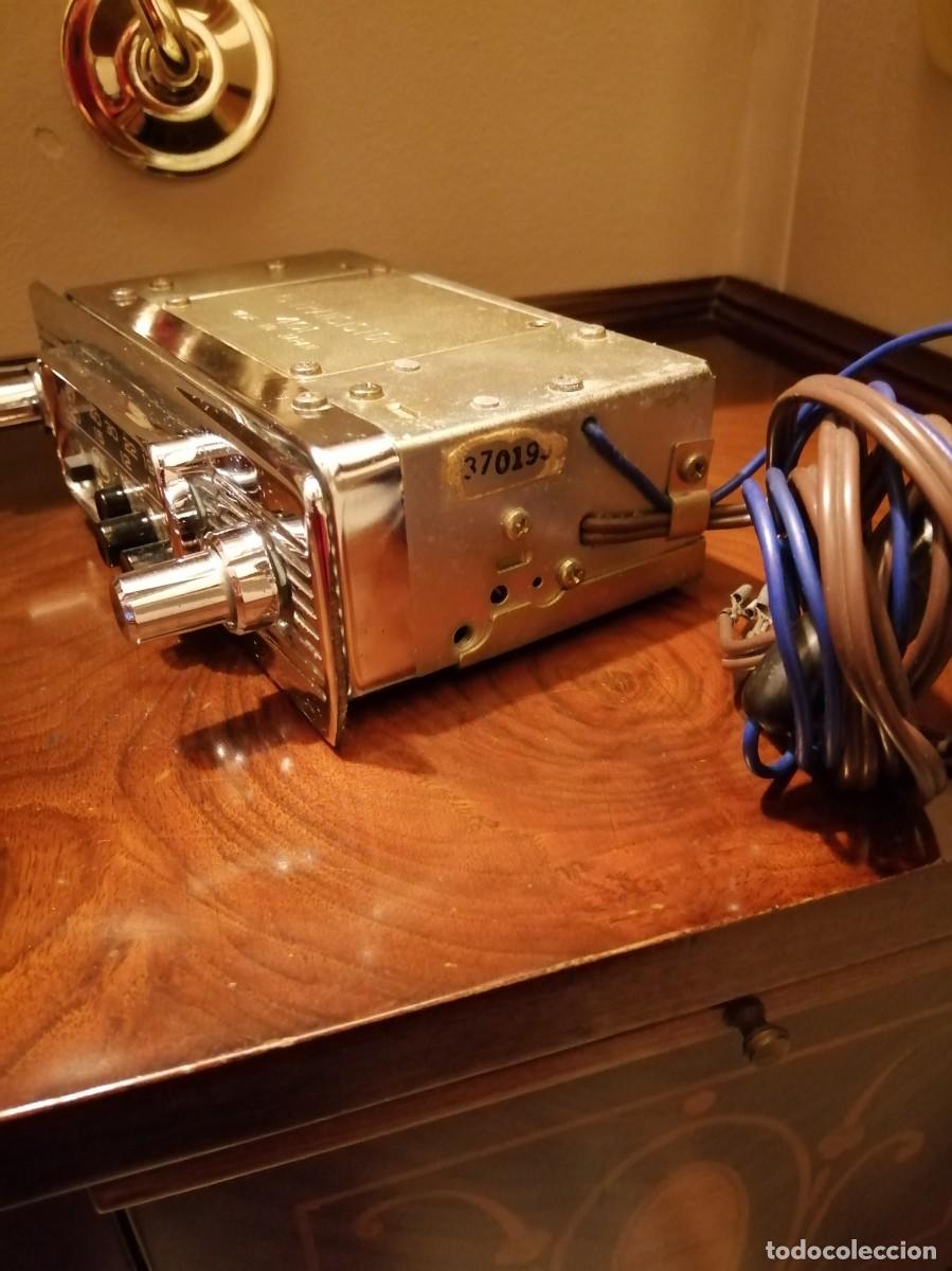 Radios antiguas: Precioso autoradio cl&aacute;sico Arel. - Foto 4