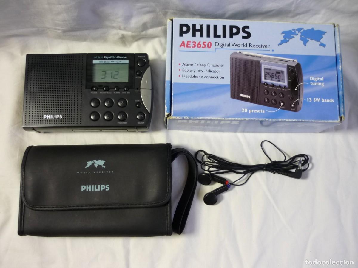 Radios antiguas: Radio transistor Phillips Ae3650 con caja, funda y cascos. Funcionando - Foto 3