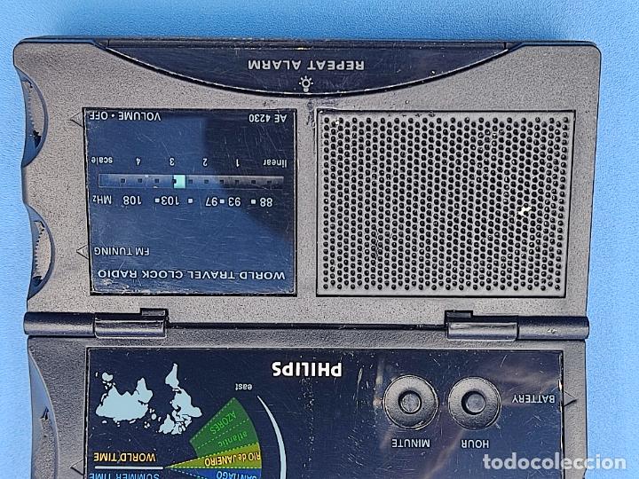 Radios antiguas: RADIO RELOJ PHILIPS AE 4230 FUNCIONANDO DEL A&Ntilde;O 85 - Foto 12