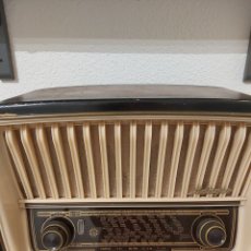 Radios antiguas: RADIO TELEFUNKEN ADAGIO U1836. Lote 402314769