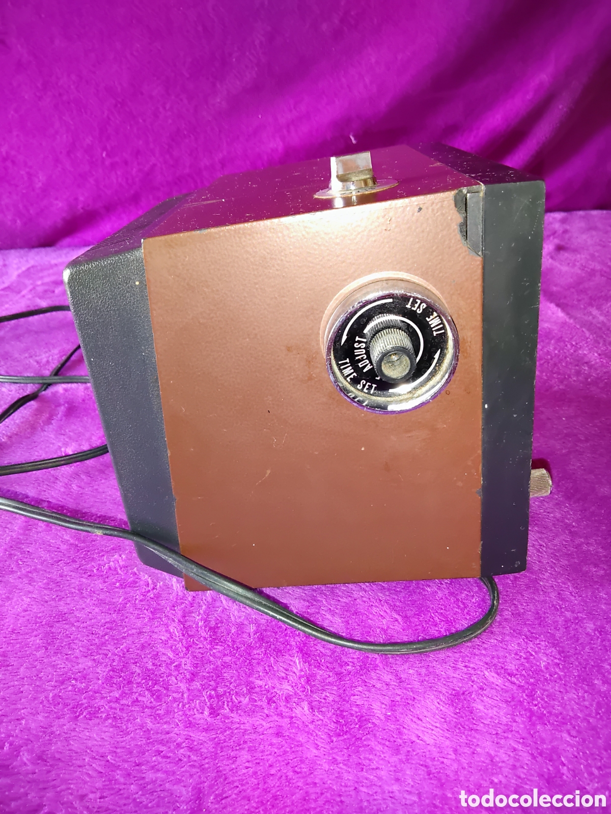 Radios antiguas: RADIO DESPERTADOR VINTAGE SAEHAN SOLID AM-FM DIGITAL CLOCK - Foto 2