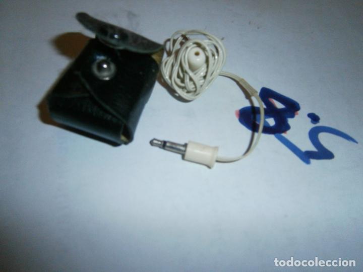 Radios antiguas: ANTIGUO AURICULARES CON ESTUCHE PARA RADIO TRANSISTOR - Foto 1