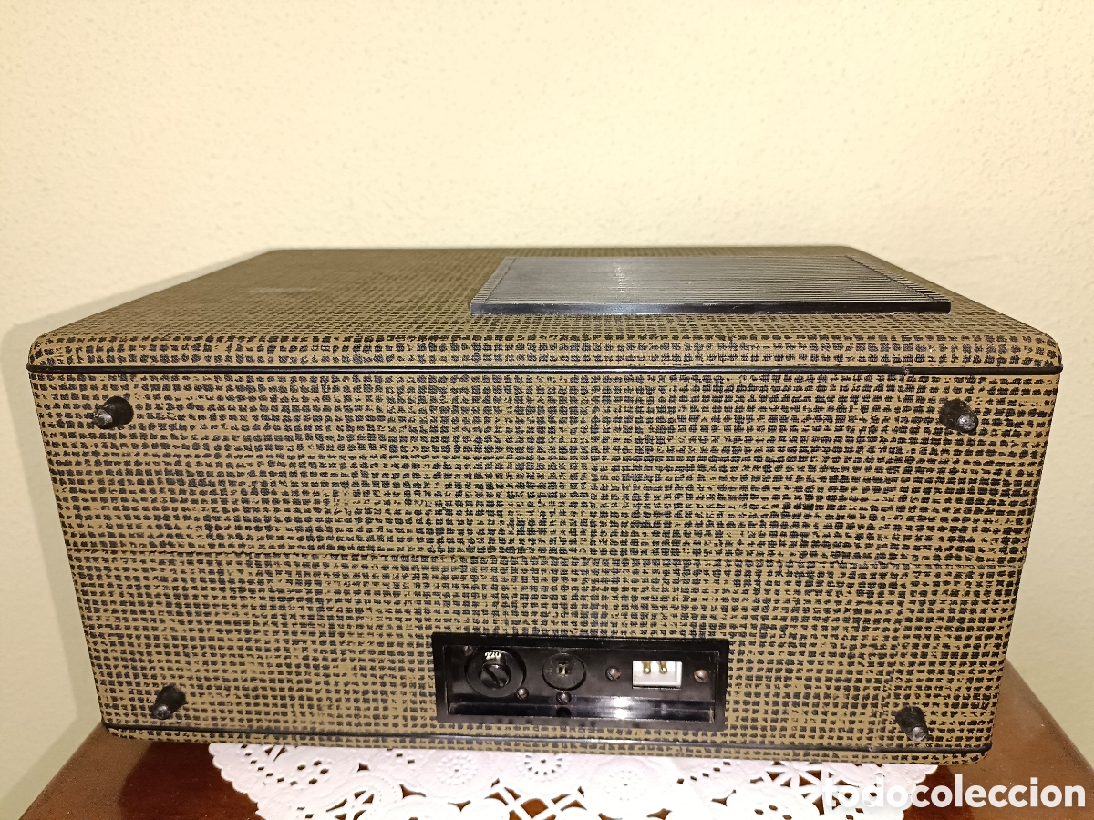 Radios antiguas: TOCADISCOS PORT&Aacute;TIL INVICTA 6 MT100 - Foto 5