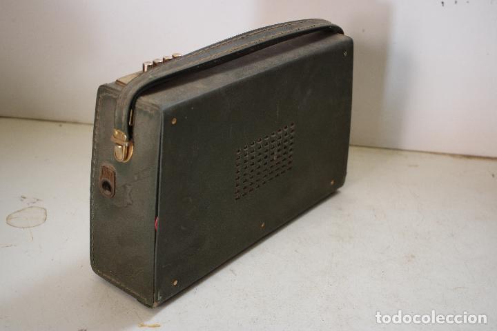 Radios antiguas: transistor schneider - Foto 3