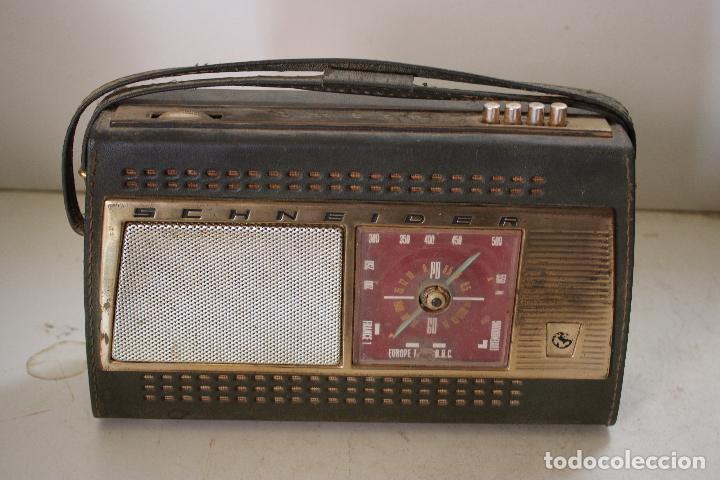 Radios antiguas: transistor schneider - Foto 4