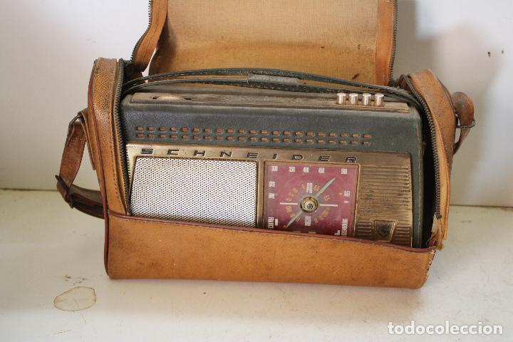 Radios antiguas: transistor schneider - Foto 1