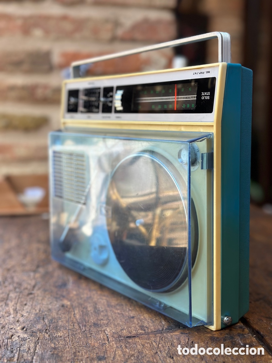 Radios antiguas: Radio vintage con tocadiscos pop a&ntilde;os 60 - Foto 14