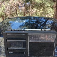 Radios antiguas: RADIO CASET ANTIGUO SE ENCIENDE PERO NO FUNCIONA