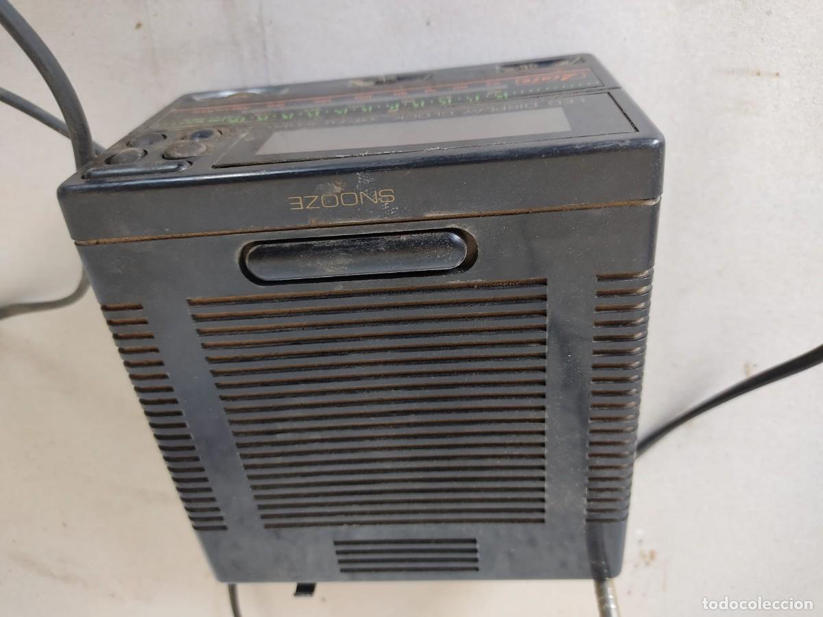 Radios antiguas: ANTIGUO RADIO RELOJ - Foto 8