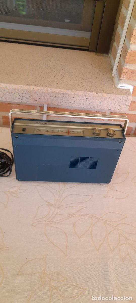 Radios antiguas: RADIO ANTIGUA TOCADISCOS SANYO RAREZA - Foto 7