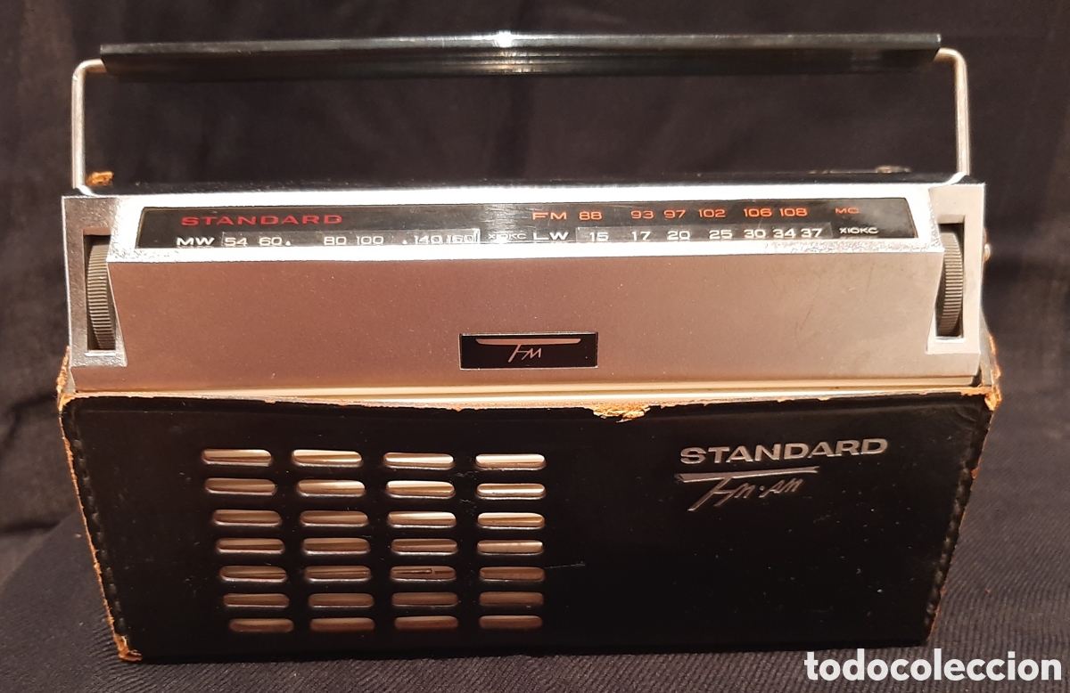 Radios antiguas: Radio antigua STANDARD multibanda modelo SR-Q322 FL - Foto 11