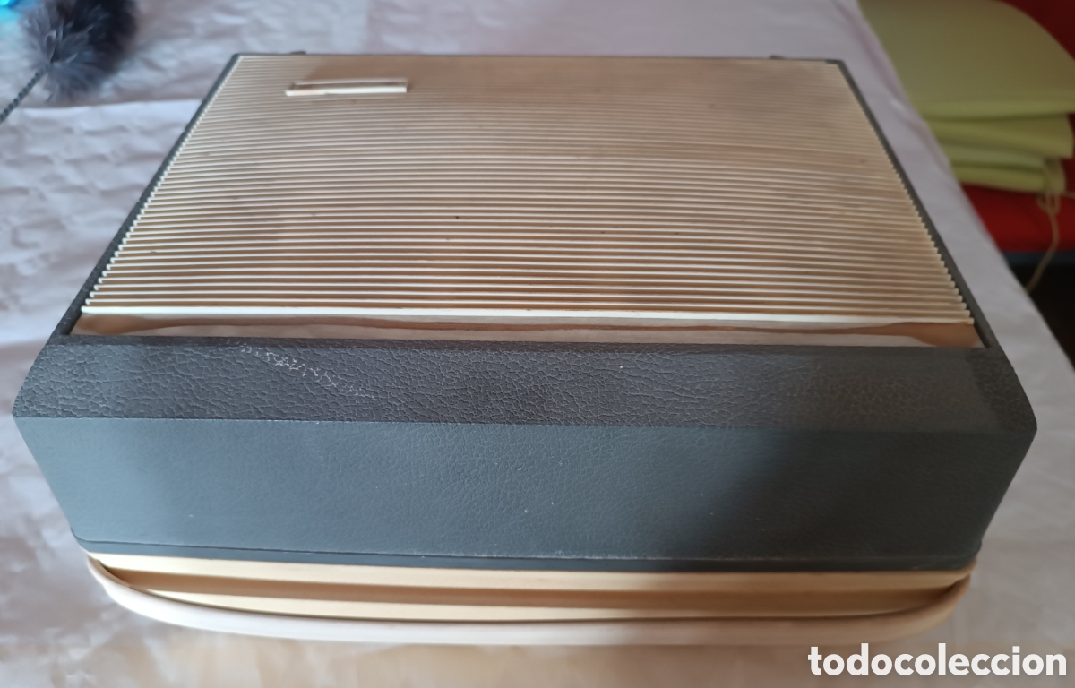 Radios antiguas: Antiguo tocadiscos ASKAR port&aacute;til. - Foto 16