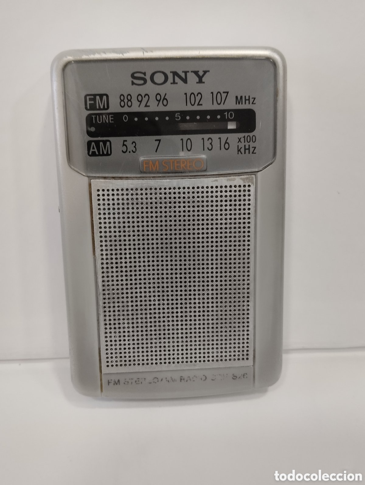 Radio Sony SRF-S26 |Portátil, color plata