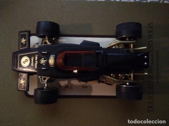 Radios antiguas: RADIO TRANSISTOR EN FORMA DE COCHE - Foto 1