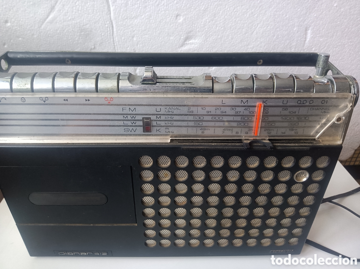Radios antiguas: RADIO CASSETTE SIEMENS MODELO PIANAR 412 CON CABLE PARA CORRIENTE FUNCIONA - Foto 2