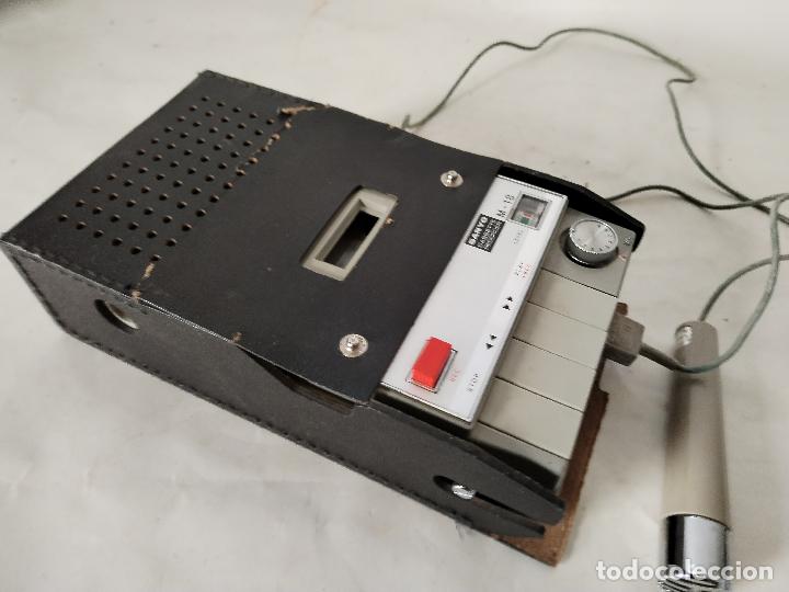 Radios antiguas: Cassette Recorder Sanyo Model M-18 - Foto 4