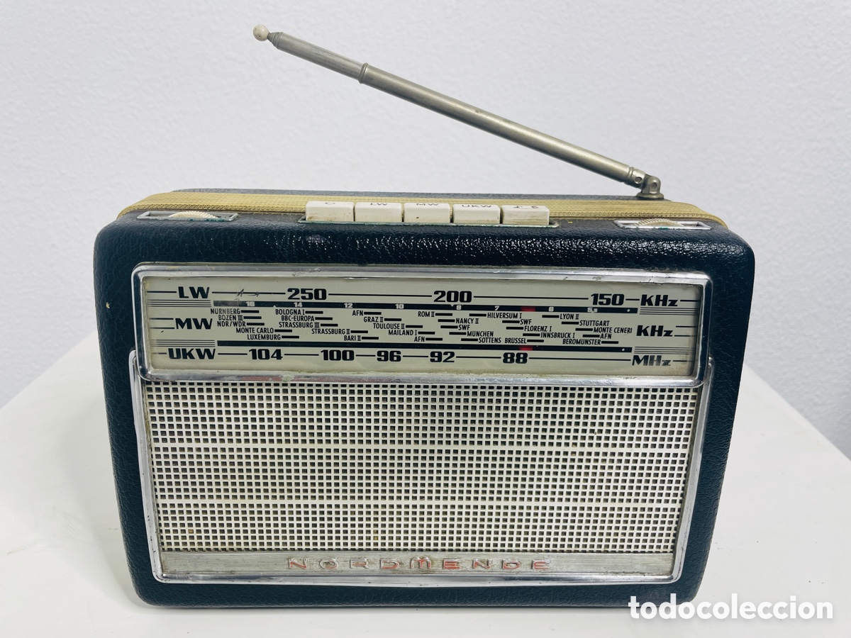 Radios antiguas: Nordmende Samba de luxe 1961 - Foto 3